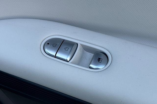 2024 Hyundai IONIQ 5 SEL RWD