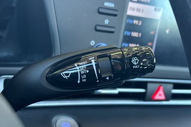 2023 Hyundai Elantra Hybrid Blue DCT