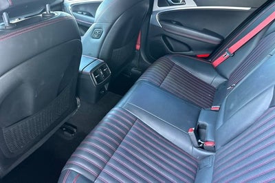 2023 Genesis G70 2.0T RWD