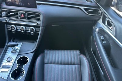 2023 Genesis G70 2.0T RWD