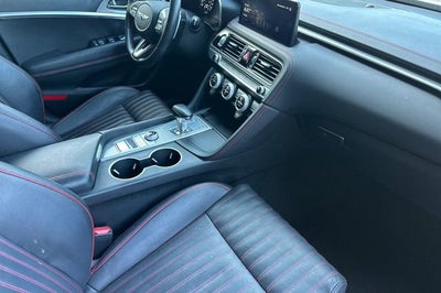 2023 Genesis G70 2.0T RWD