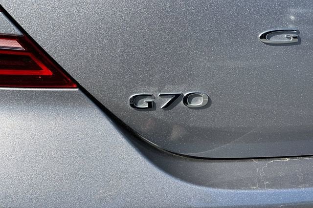 2023 Genesis G70 2.0T RWD