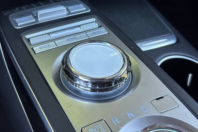 2025 Genesis GV70 2.5T AWD