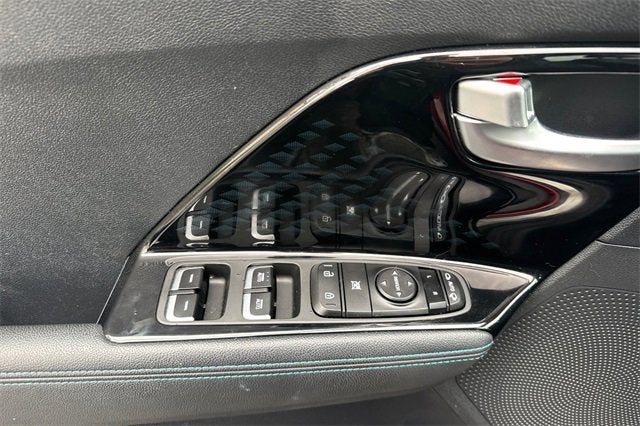 2022 Kia Niro EV EX Premium FWD