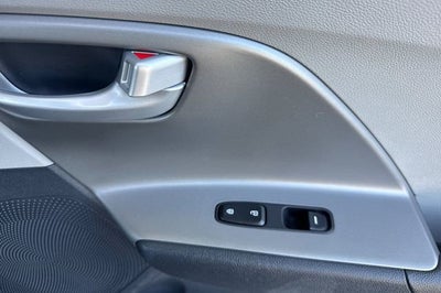 2019 Kia Niro Plug-In Hybrid LX FWD