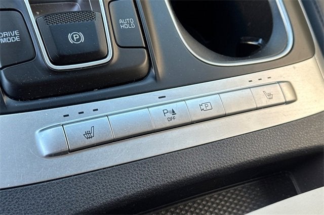 2024 Kia Carnival MPV LX FWD w/Seat Pkg