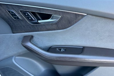 2020 Audi Q8 Prestige 55 TFSI quattro