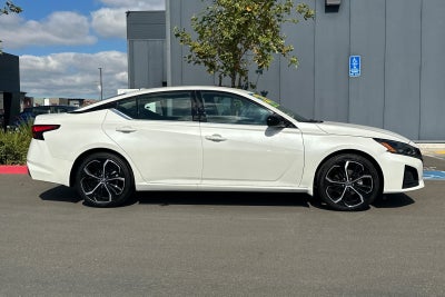2025 Nissan Altima 2.5 SR