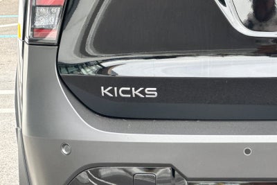 2025 Nissan Kicks S