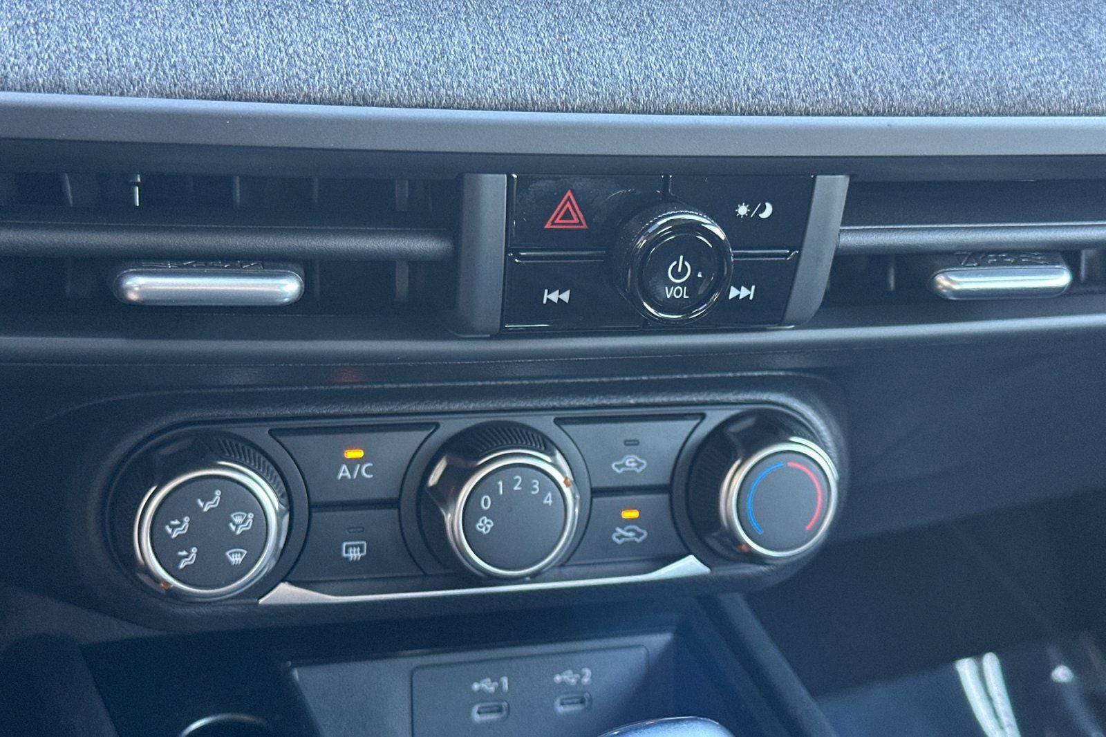 2027 Nissan Kicks S