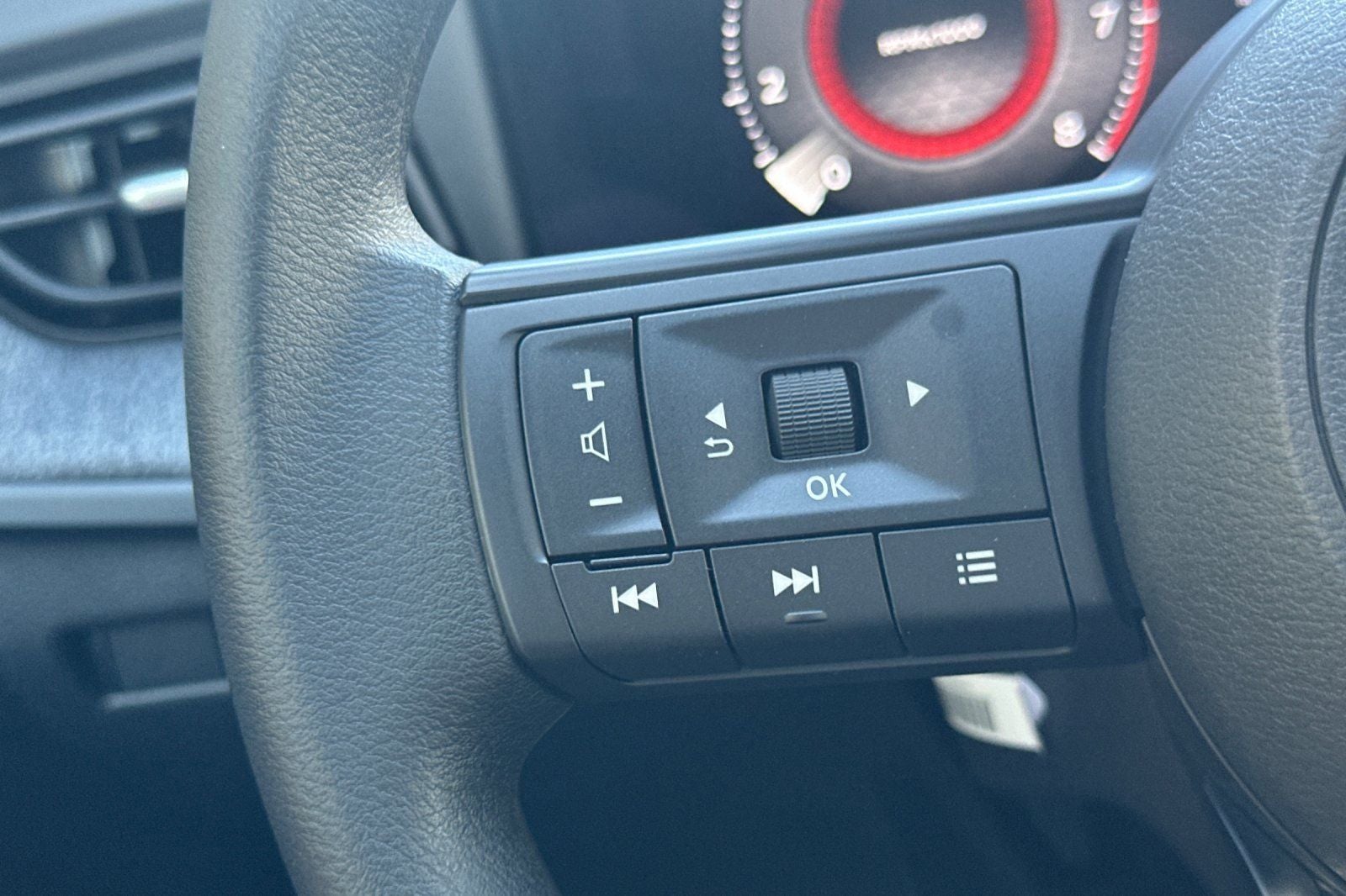 2027 Nissan Kicks S
