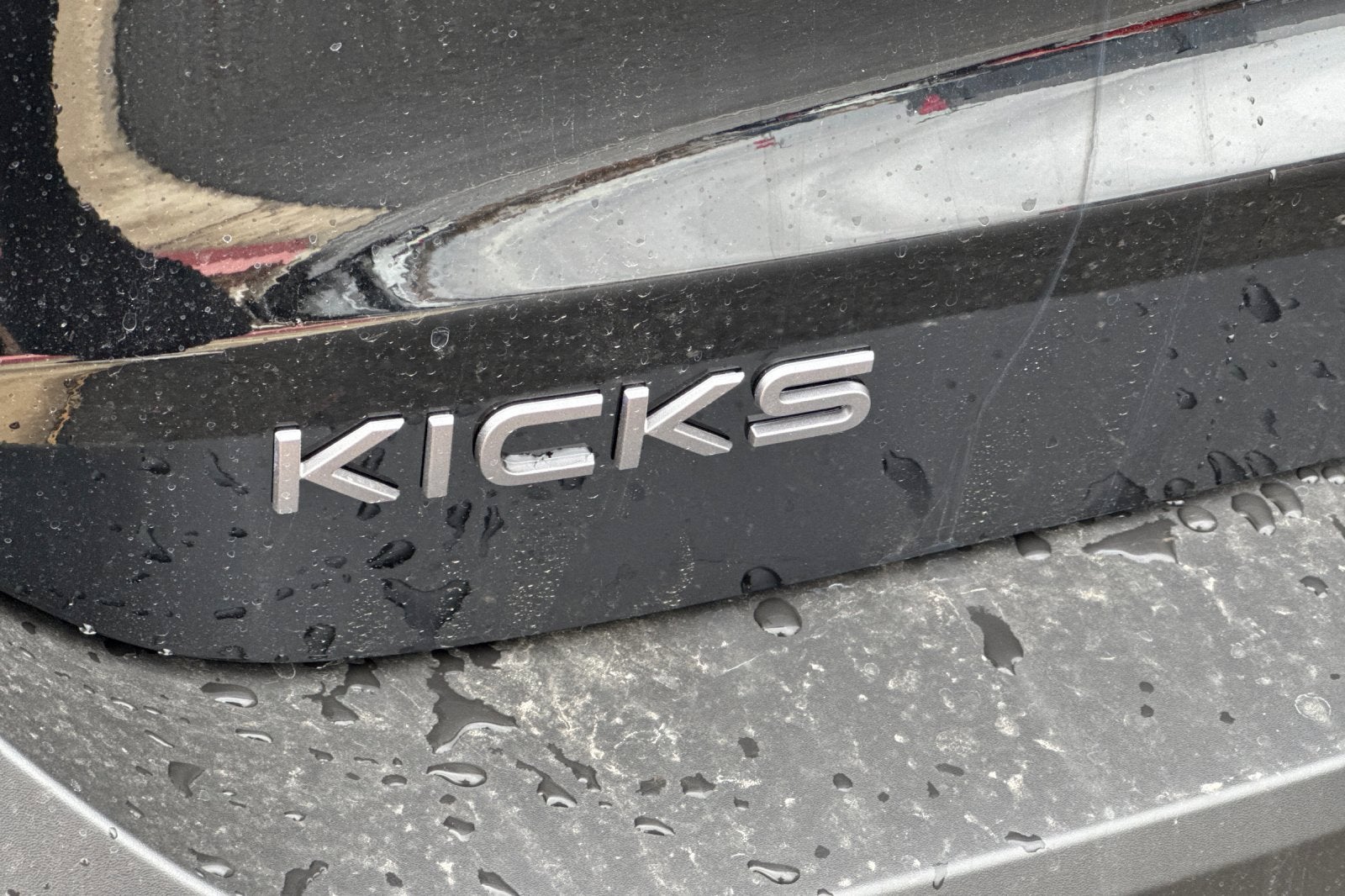 2027 Nissan Kicks SV