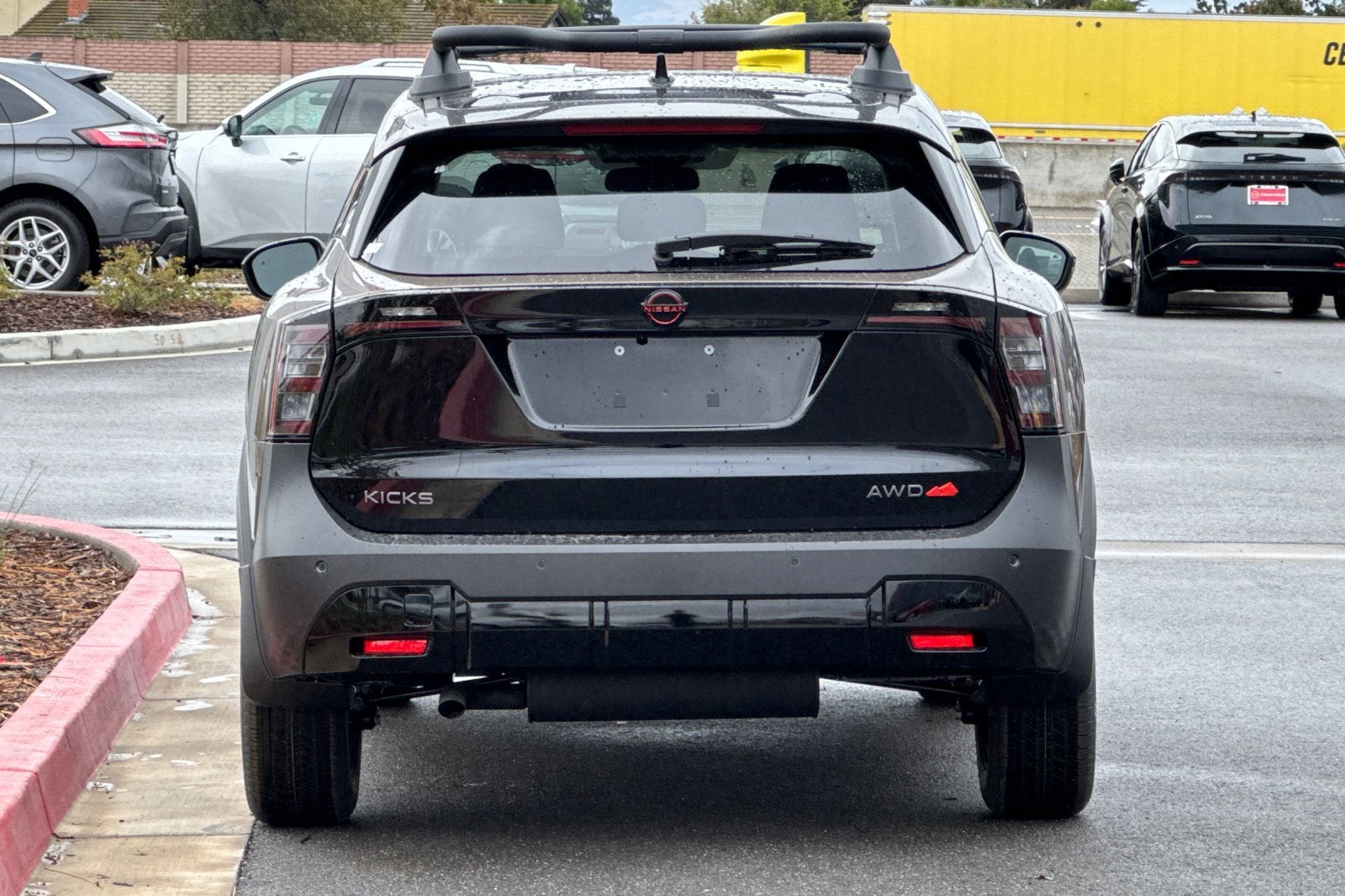 2027 Nissan Kicks SV