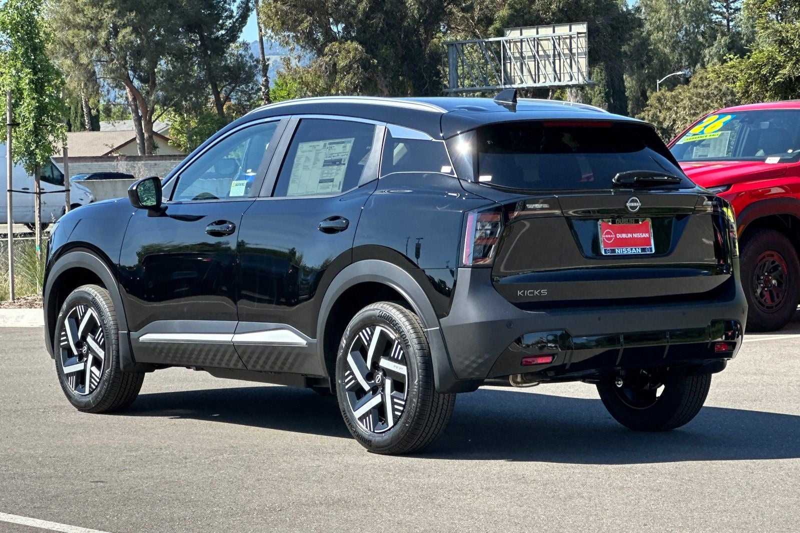 2026 Nissan Kicks SV