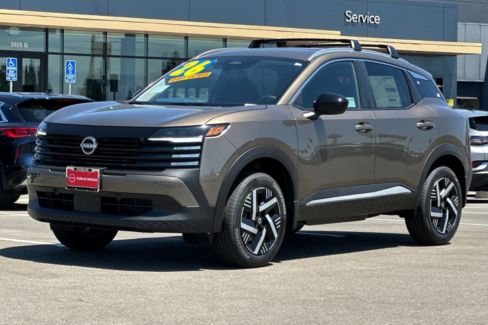 2026 Nissan Kicks SV