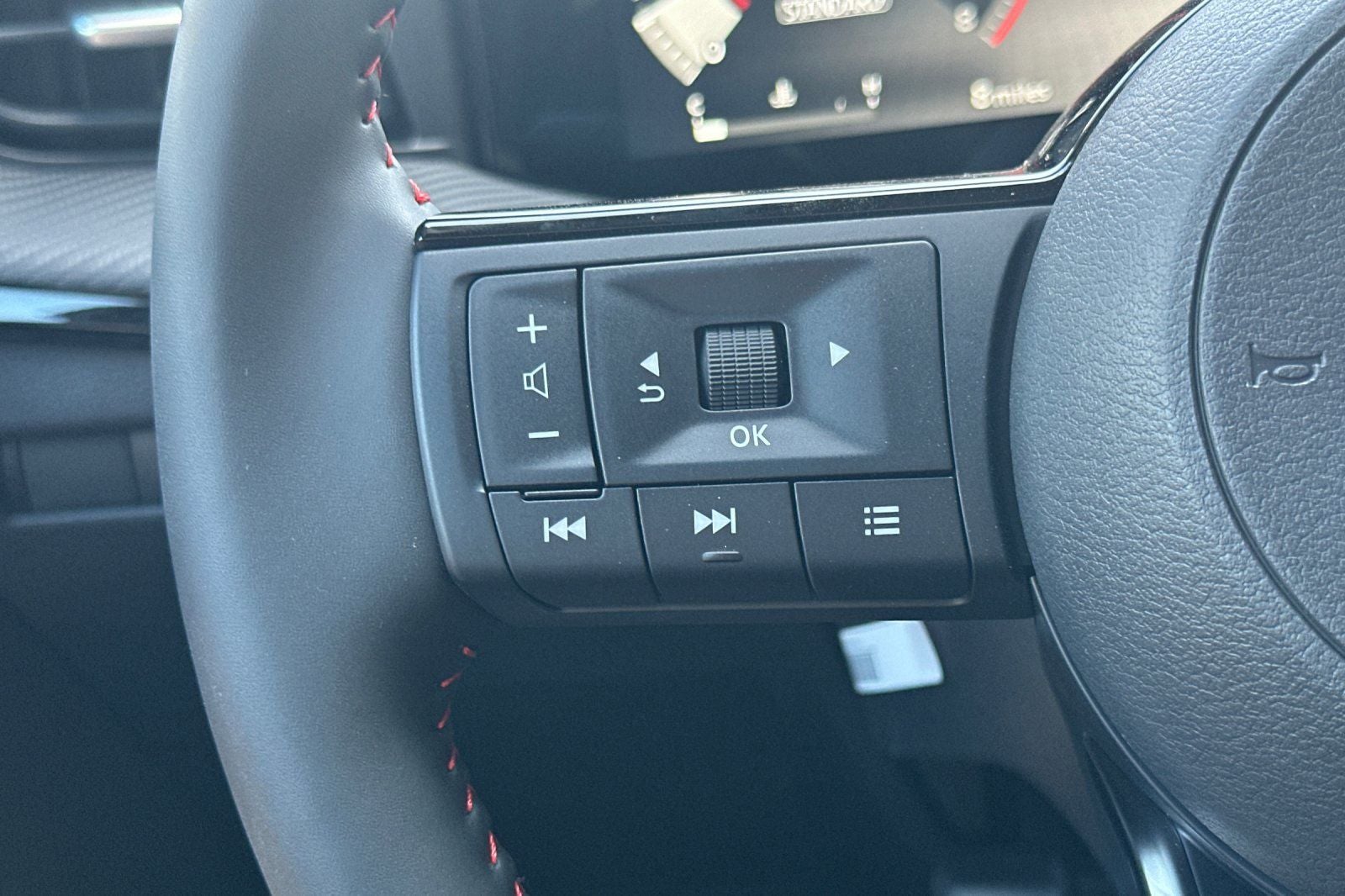 2027 Nissan Kicks SR