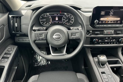 2025 Nissan Pathfinder S