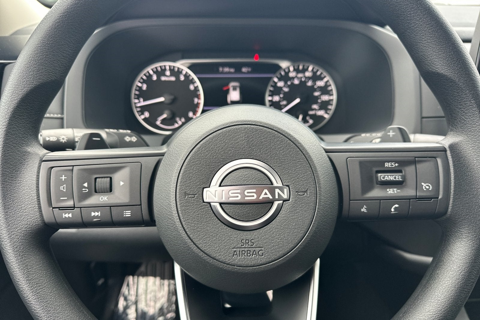 2025 Nissan Pathfinder S