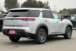 2025 Nissan Pathfinder S