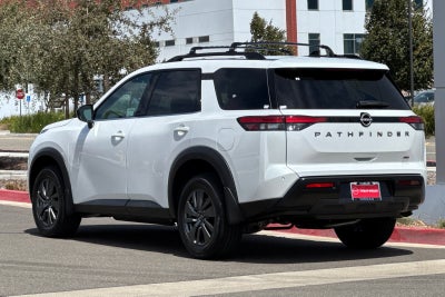 2026 Nissan Pathfinder SV