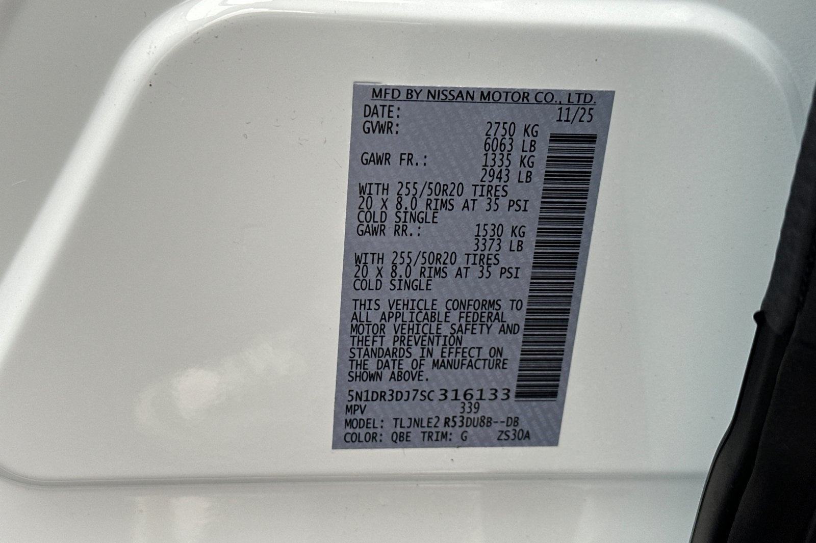 2025 Nissan Pathfinder Platinum