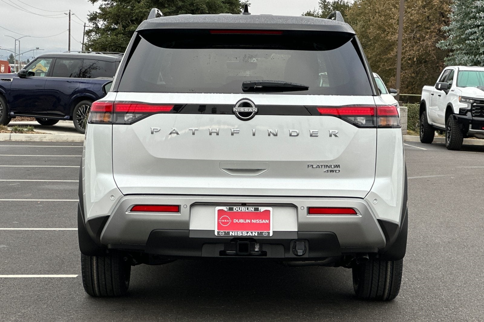 2025 Nissan Pathfinder Platinum