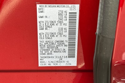 2025 Nissan Pathfinder Platinum