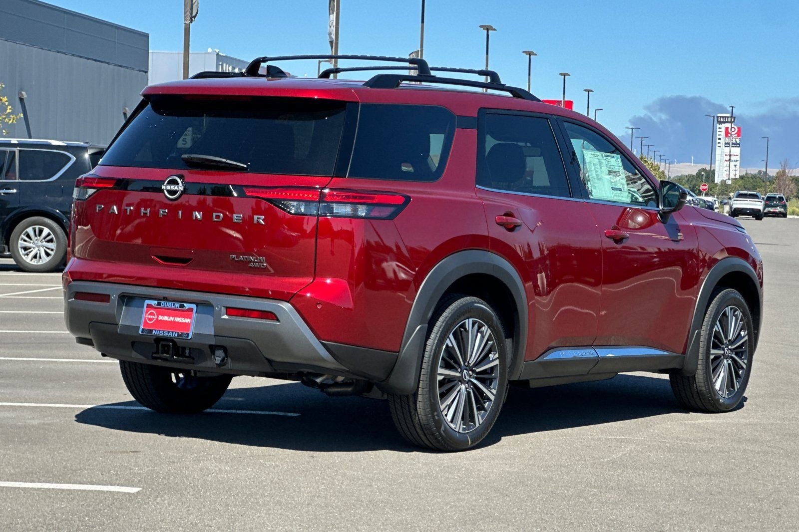 2026 Nissan Pathfinder Platinum