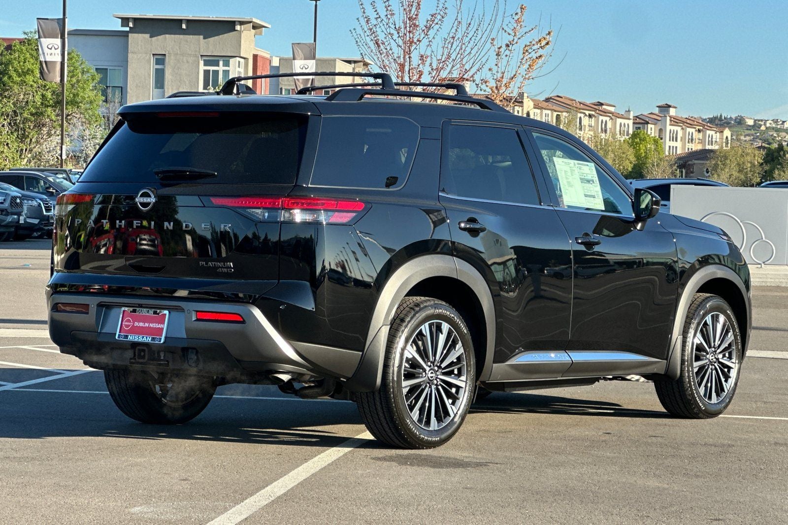 2026 Nissan Pathfinder Platinum