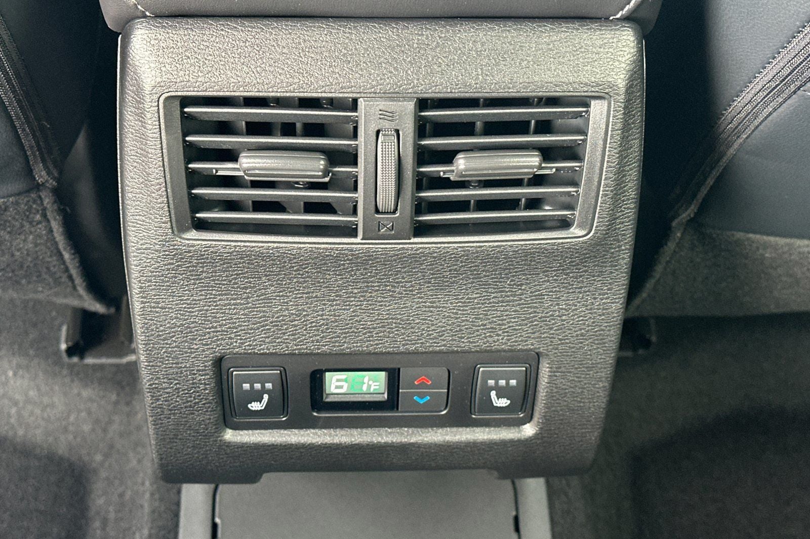 2026 Nissan Rogue Plug-In Hybrid Platinum