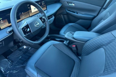 2026 Nissan Leaf PLATINUM+