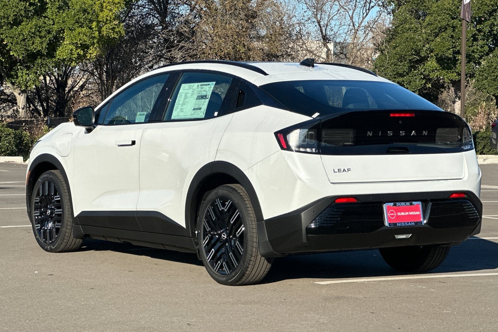 2026 Nissan Leaf PLATINUM+