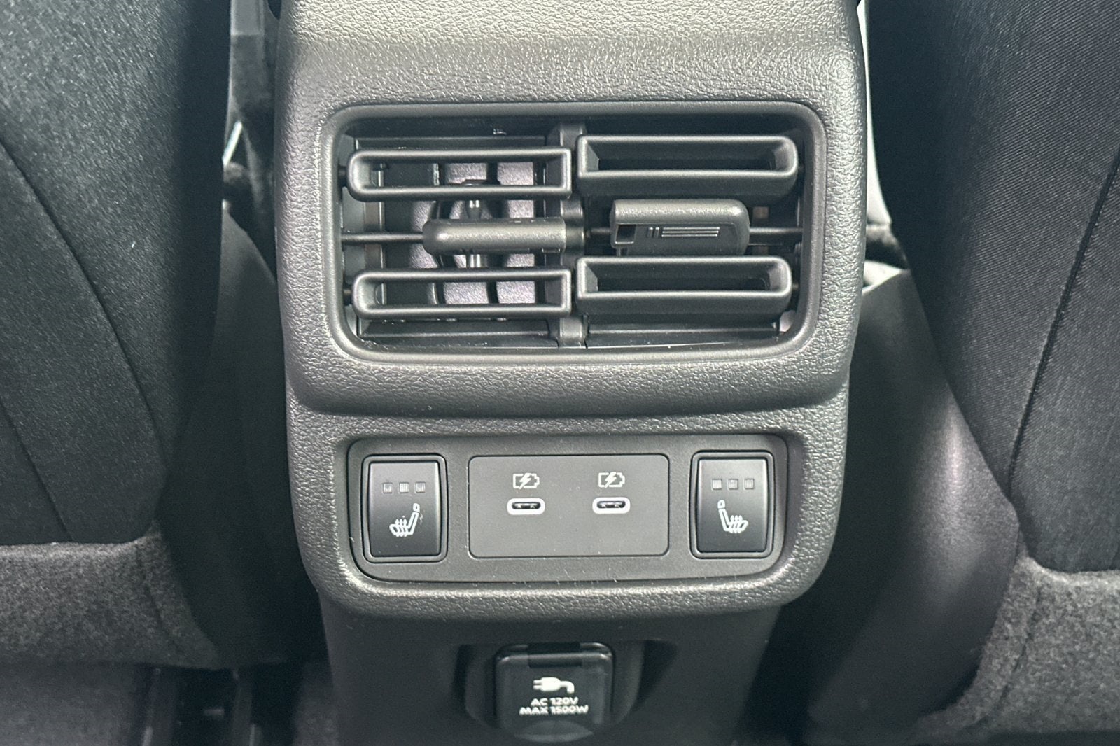 2026 Nissan Leaf PLATINUM+