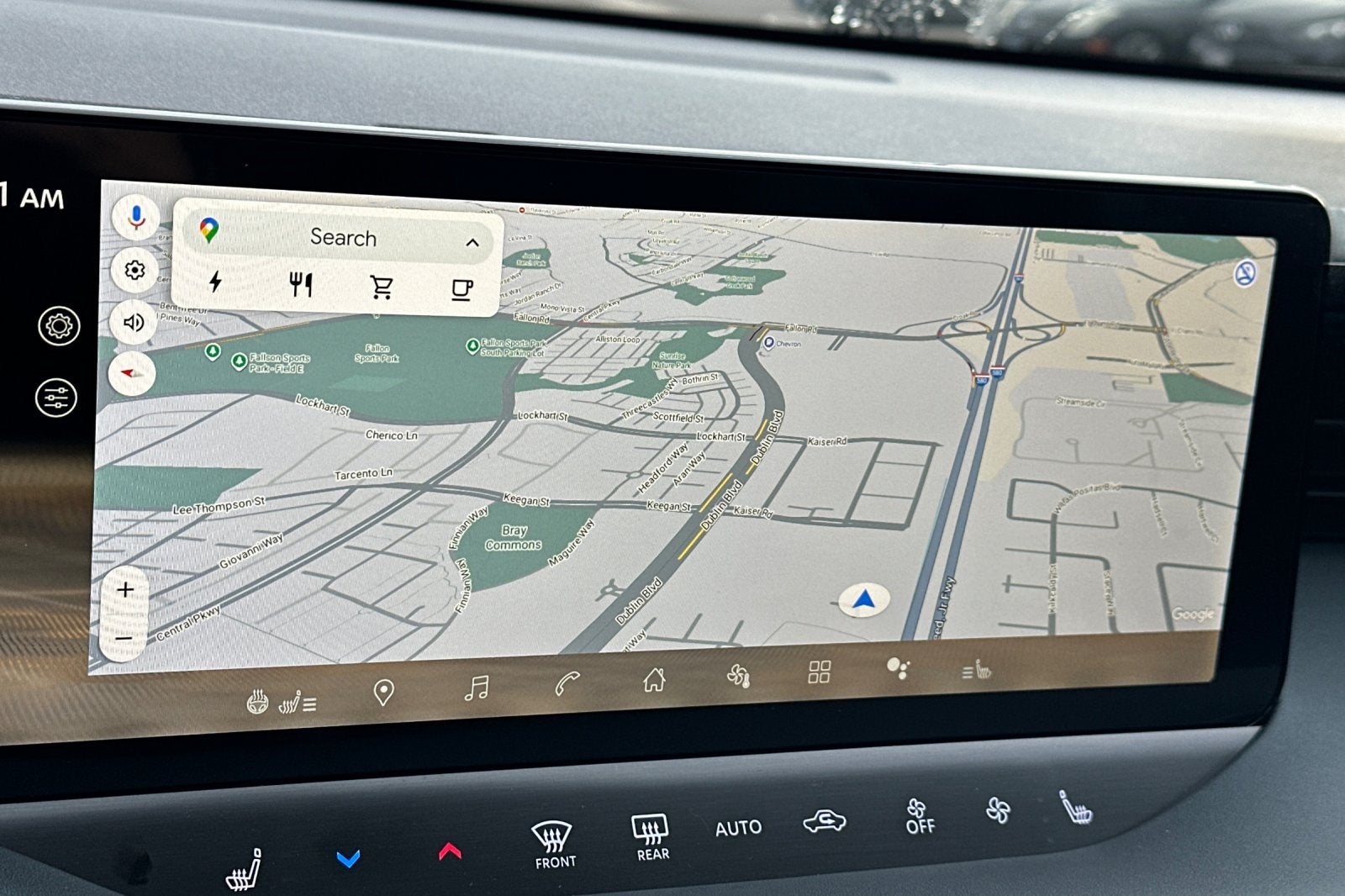 2026 Nissan Leaf PLATINUM+