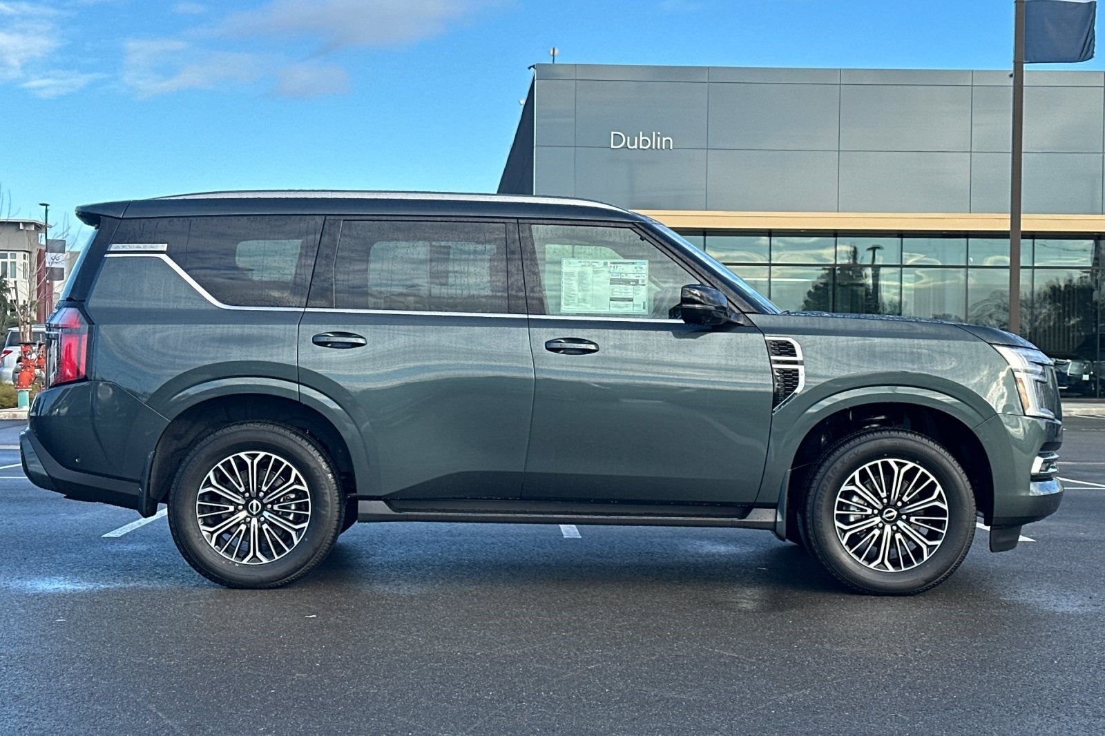 2026 Nissan Armada Platinum
