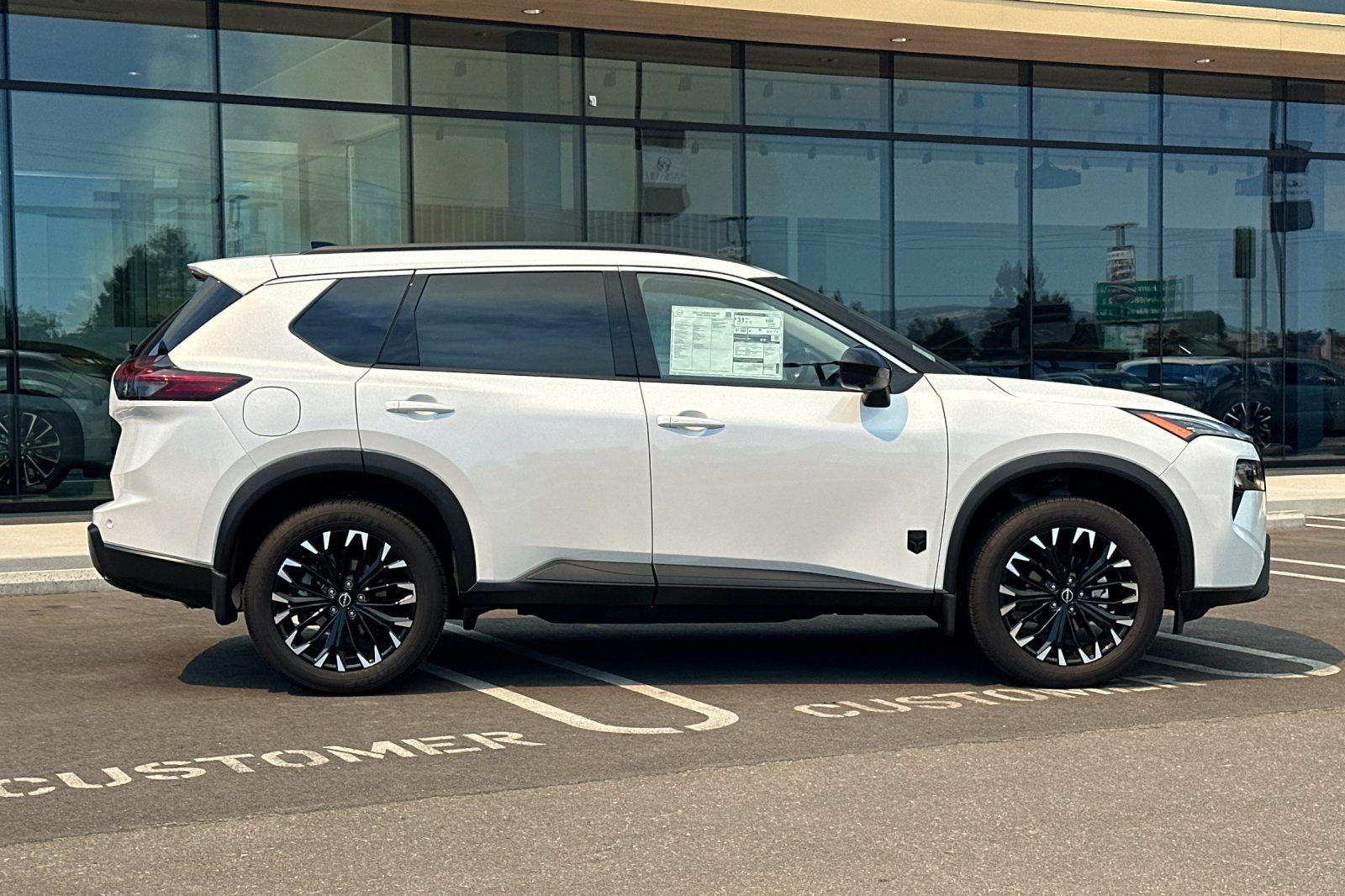 2026 Nissan Rogue Dark Armor