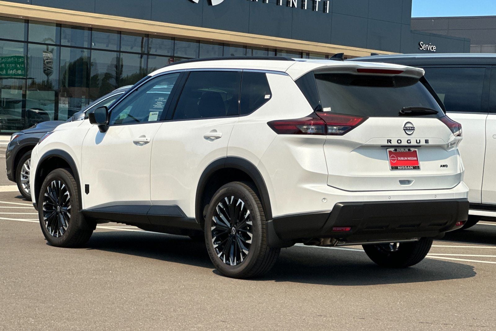2026 Nissan Rogue Dark Armor