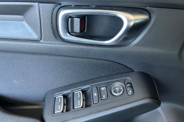 2025 Honda Civic Hatchback Sport - Photo 12