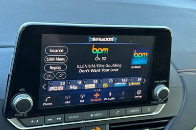 2022 Nissan Altima 2.5 SR SR