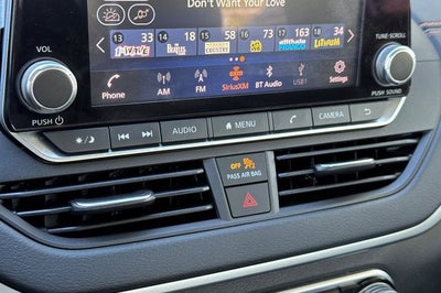 2022 Nissan Altima 2.5 SR SR