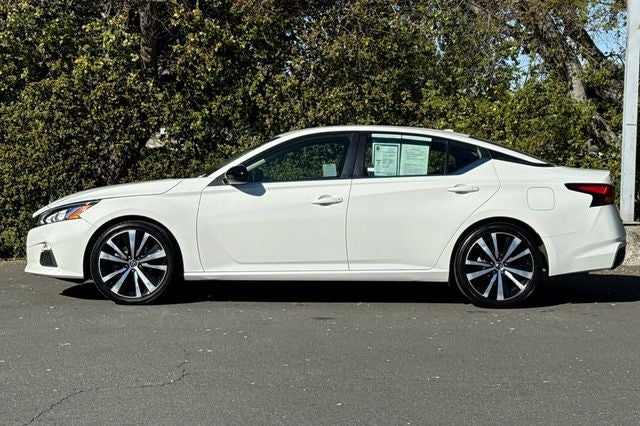 2022 Nissan Altima 2.5 SR SR