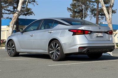 2021 Nissan Altima 2.5 SR SR FWD
