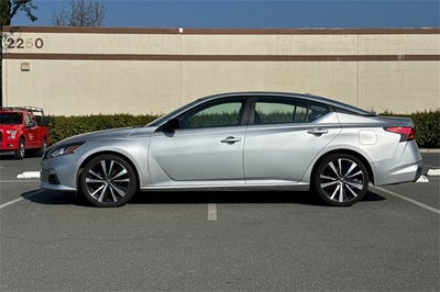 2021 Nissan Altima 2.5 SR SR FWD