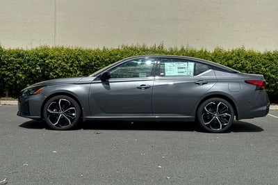 2026 Nissan Altima SR