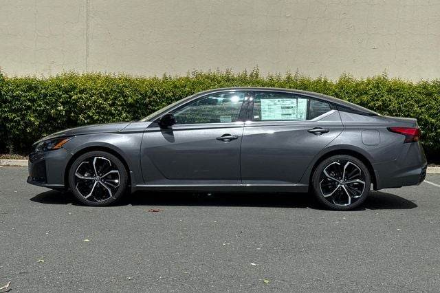 2026 Nissan Altima SR