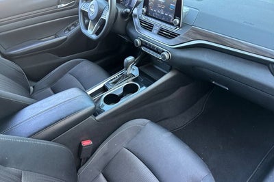 2024 Nissan Altima 2.5 SV SV