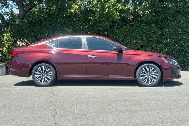 2025 Nissan Altima 2.5 SV 2.5 SV