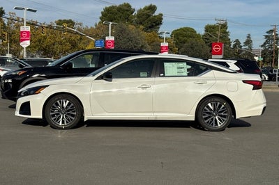 2026 Nissan Altima SV
