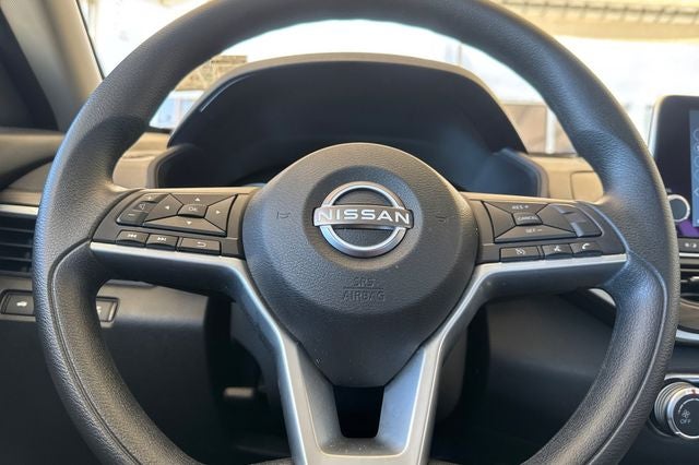 2025 Nissan Altima 2.5 SV SV
