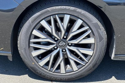2025 Nissan Altima 2.5 SV SV